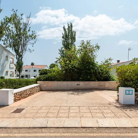 Villa Lola Santo Tomas